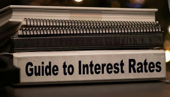 Interest Rate Shifts: How They Quietly Shape Daily Finances